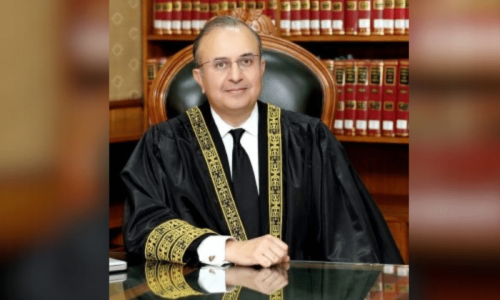 Army officers, judges &lsquo;fully liable&rsquo; under NAB laws: Justice Shah