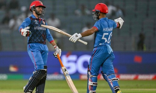 Afghanistan beat Sri Lanka to boost World Cup semi-final bid Afghanistan beat Sri Lanka to boost World Cup semi-final bid