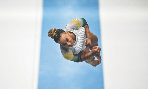 Biles in cruise control at worlds