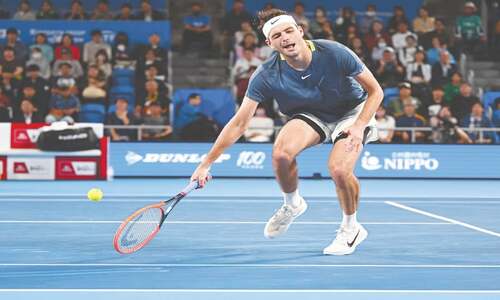 Wild card Mochizuki stuns top seed Fritz at Japan Open