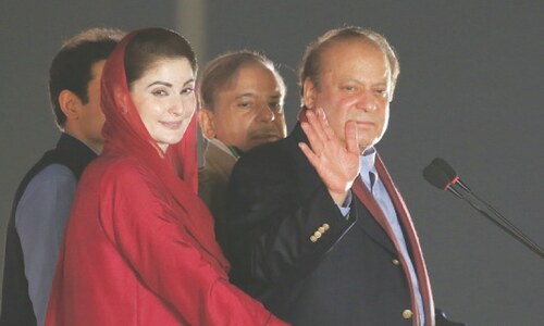 Nawaz &lsquo;shuns revenge&rsquo; as another stint in exile ends