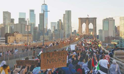 Thousands of pro-Palestinian protesters march in New York