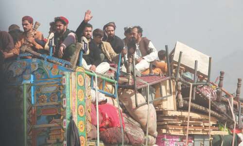 52,000 illegal aliens ‘mapped’ in KP for crackdown: minister