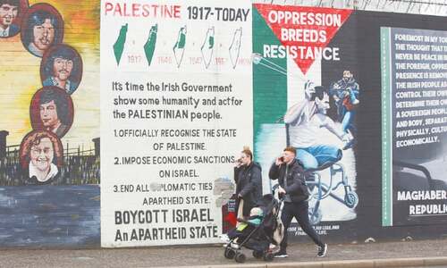 Flags and murals as Northern Ireland picks sides in Gaza crisis