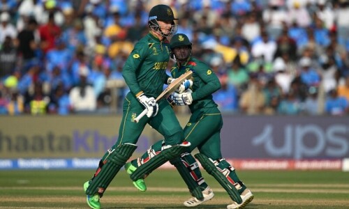 World Cup 2023: De Kock, Van der Dussen centuries help South Africa thrash New Zealand World Cup 2023: De Kock, Van der Dussen centuries help South Africa thrash New Zealand