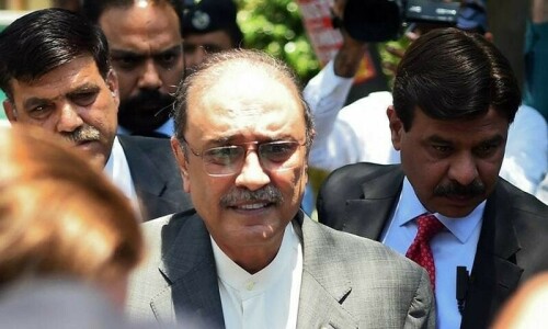 Zardari summoned in another corruption reference