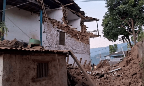 At least 143 dead in Nepal earthquake At least 143 dead in Nepal earthquake