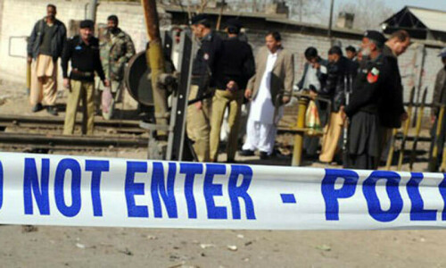 Two policemen martyred, 3 injured in another terrorist attack in DI Khan