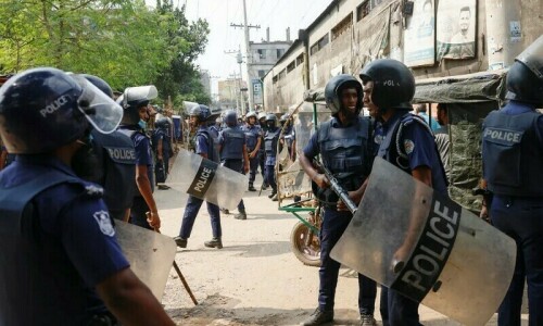 Bangladesh garment worker killed amid protests for pay raise