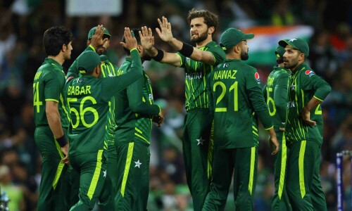 Fielding coach Aftab wants Pakistan to be proactive instead of reactive Fielding coach Aftab wants Pakistan to be proactive instead of reactive