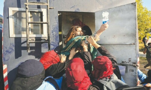 Another spate of crackdowns launched on PTI workers in Lahore