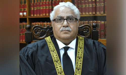 Justice Naqvi raises issues with SJC inquiry against him, calls for CJP, 2 other judges to recuse themselves Justice Naqvi raises issues with SJC inquiry against him, calls for CJP, 2 other judges to recuse themselves