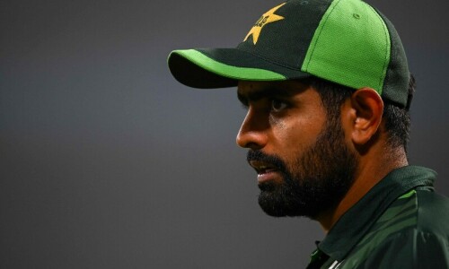 New Zealand into World Cup semi-finals as Pakistan crash out