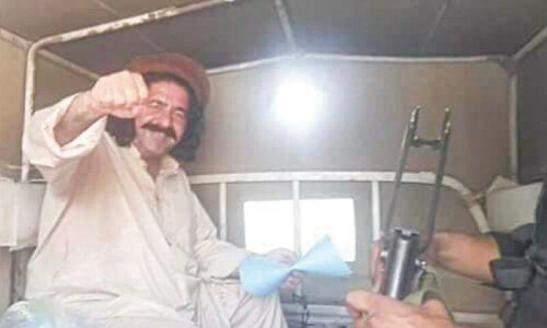 PTM leader Ali Wazir &lsquo;arrested&rsquo; in Dera Ismail Khan