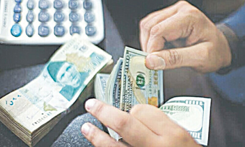 Dual exchange rate resurfaces in banking market