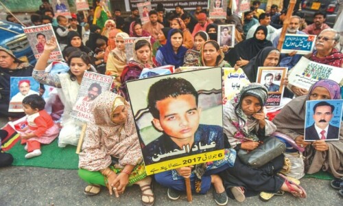 Families of missing persons hold protest in Quetta
