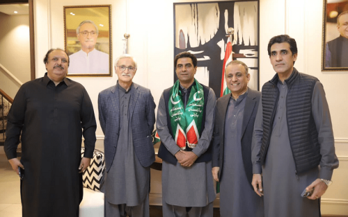 PTI&rsquo;s Ali Nawaz Awan joins IPP