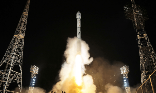 North Korea fires ‘spy satellite’, stokes panic in Japan North Korea fires ‘spy satellite’, stokes panic in Japan