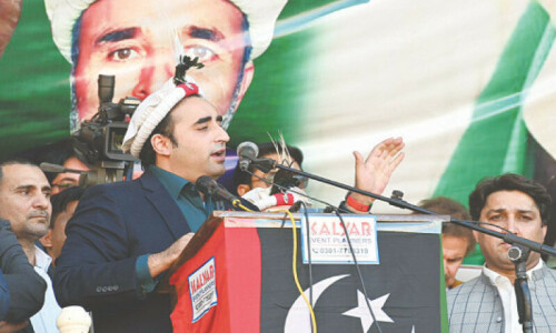 Bilawal asks veterans to quit politics, let youth take up country’s reins Bilawal asks veterans to quit politics, let youth take up country’s reins