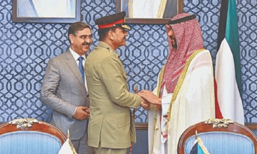 PM Kakar arrives in Dubai to attend COP28 summit