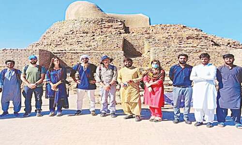 &lsquo;Foreign experts enthusiastic about efforts to promote Sindh heritage globally&rsquo;