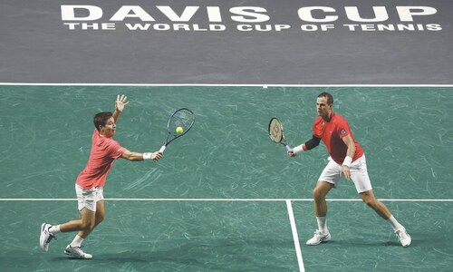 Finland stun defending champions Canada to reach Davis Cup semis Finland stun defending champions Canada to reach Davis Cup semis