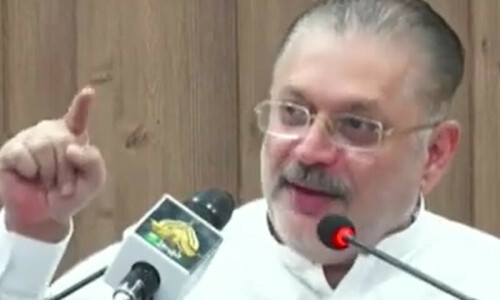 پیپلز پارٹی کا ایم کیو ایم پاکستان کو حلقہ بندیوں کے معاملے پر الیکشن کے &rsquo;بائیکاٹ&lsquo; کا مشورہ