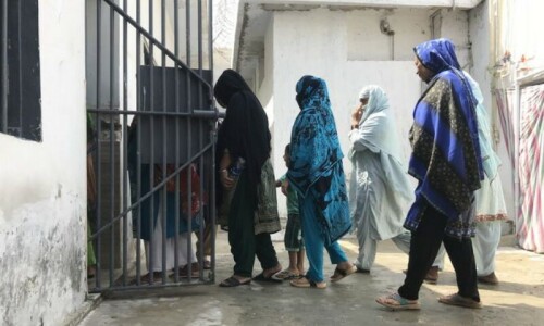 &rsquo;گزشتہ 15 سال میں ایک بھی خاتون قیدی ووٹ نہ ڈال سکی&lsquo;