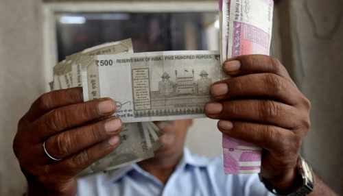 India holds key rates as inflation eases