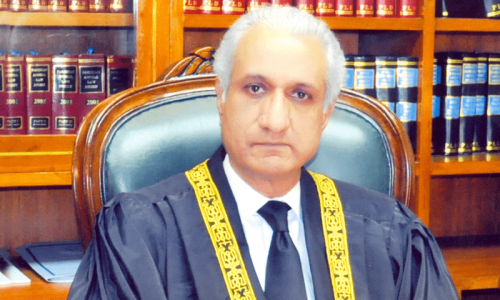 Justice Ahsan objects to benches hearing military trials, Justice Naqvi appeals Justice Ahsan objects to benches hearing military trials, Justice Naqvi appeals
