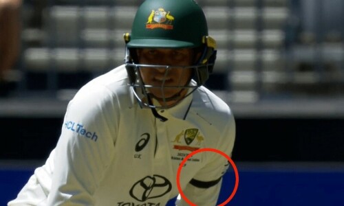 Australian cricketer Usman Khawaja wears black armband in Gaza protest