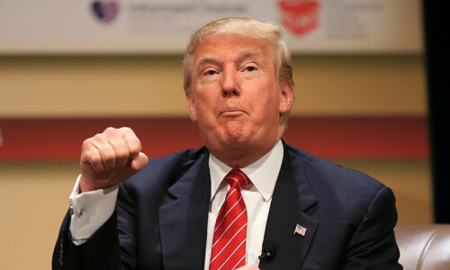 Trump repeats &lsquo;poisoning the blood&rsquo; anti-immigrant remark