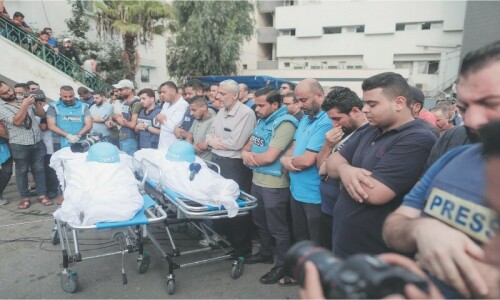 Gaza journalists are witnesses and victims of fighting at same time