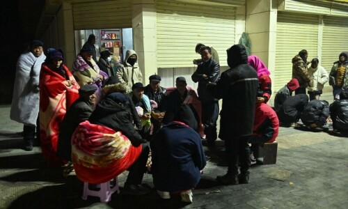 At least 126 dead in northwest China earthquake