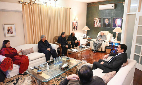 سابق وفاقی وزیر اسرار ترین پیپلزپارٹی میں شامل