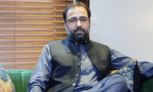 مونس الٰہی پی ٹی آئی کے ووٹوں کے لیے خاندان کی عزت مت خراب کرو، چوہدری سالک حسین