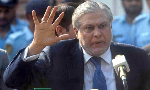 ہم کسی سے وسیع تر انتخابی اتحاد نہیں کریں گے، اسحٰق ڈار