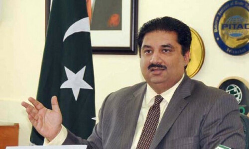 سیاسی جماعتیں انتخابات کے معاملے میں پوری طرح یک سو ہیں، خرم دستگیر