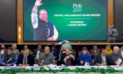 لاہور: این اے 121 میں ٹکٹ کی تقسیم پر ایاز صادق اور روحیل اصغر آمنے سامنے
