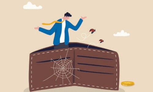 CORPORATE WINDOW: Retail sector falters amidst  economic slowdown