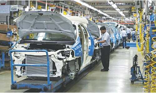 Auto sales plunge amid gloomy outlook