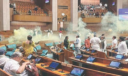 Indian parliament &lsquo;disrupted&rsquo; on terror anniversary