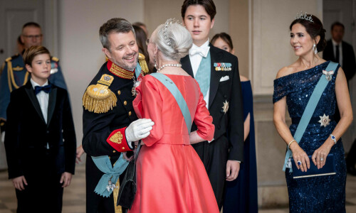 Commoner to become Danish queen on 14th