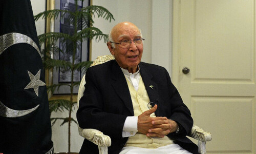 Former finance minister Sartaj Aziz passes away in Islamabad