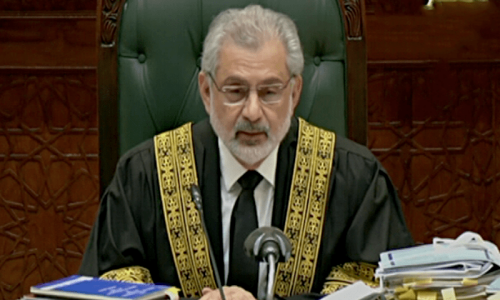 Constitutional ‘contradiction’ puzzles CJP Constitutional ‘contradiction’ puzzles CJP