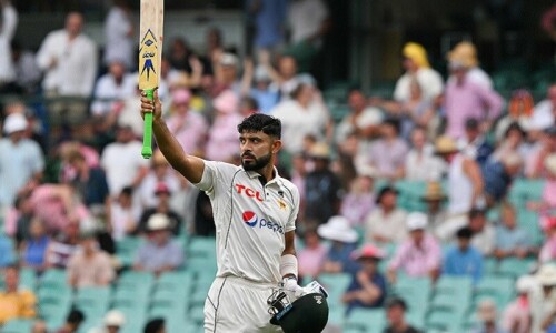 Sydney Test: Pakistan fight back from 96-5 to 313 to frustrate Australia Sydney Test: Pakistan fight back from 96-5 to 313 to frustrate Australia