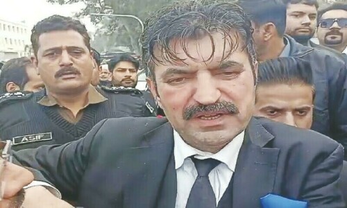 PHC stops police from arresting PTI&rsquo;s Sher Afzal Marwat