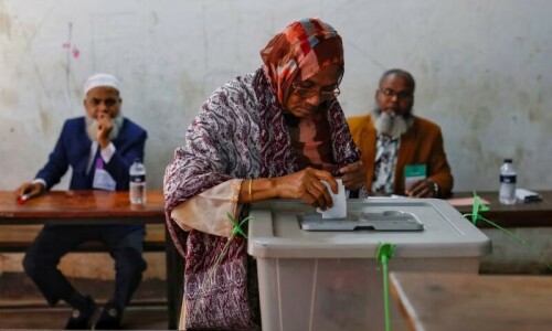 Bangladesh PM Hasina votes in general election boycotted by opponents Bangladesh PM Hasina votes in general election boycotted by opponents