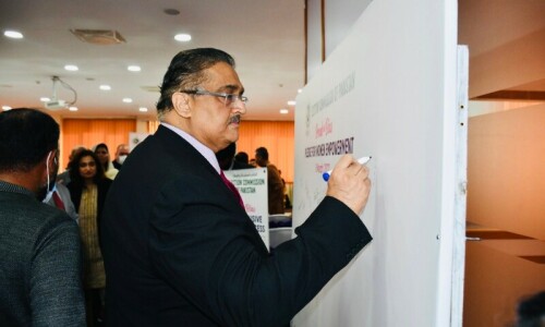 ECP says it is &lsquo;fully functional&rsquo; following reports of secretary&rsquo;s resignation due to ill health