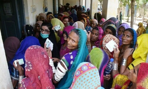 Most voters without CNICs, face damaged pathways in flood-hit areas: report Most voters without CNICs, face damaged pathways in flood-hit areas: report